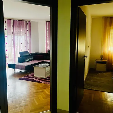 Bright Practical Great Mountain View - Easy Parking & Fast Wifi *